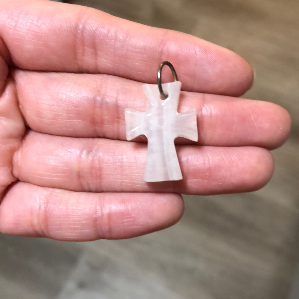Retro Dainty Cross